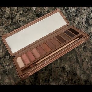 Naked3 palette